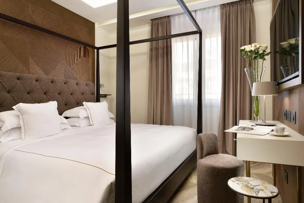 DOUBLE EXECUTIVE SUPERIOR Room, Grand Hotel Palatino, Rome