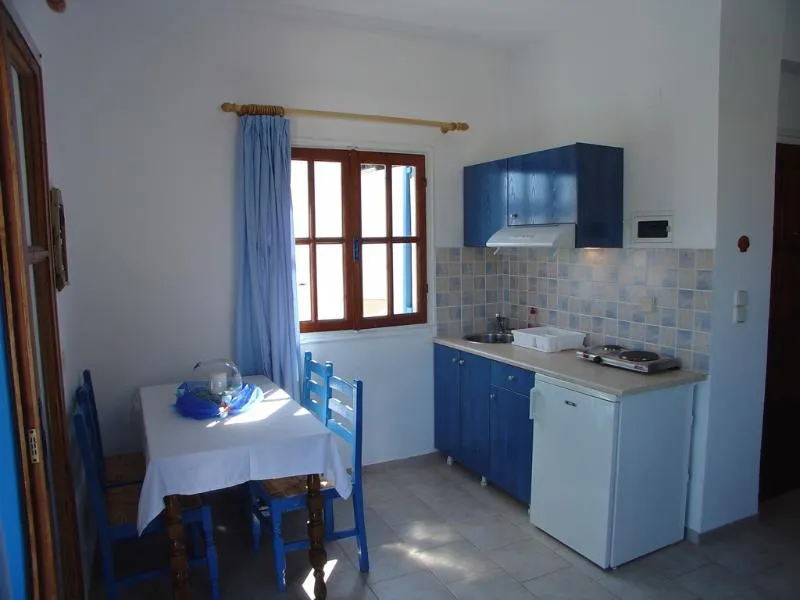 Room, Agnanti Hotel, Santorini