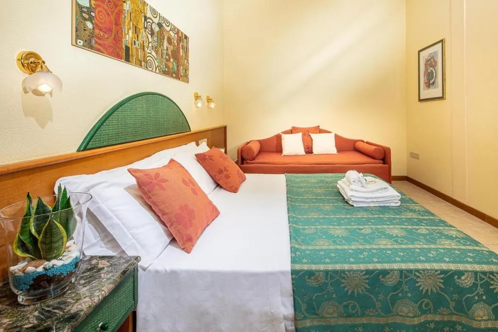 QUADRUPLE COMFORT Room, Hotel Bellevue, Venice