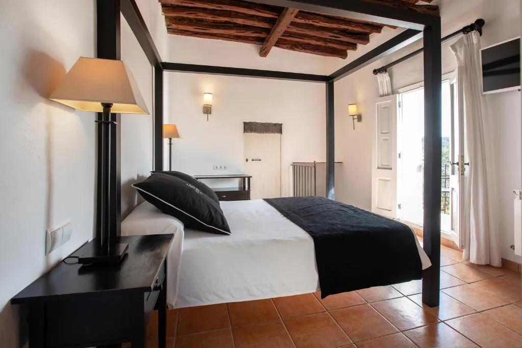DOUBLE SUPERIOR Room, Agroturismo Can Guillem, Ibiza