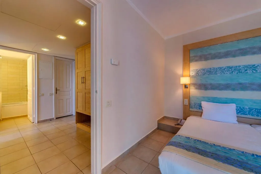FAMILY ROOM STANDARD Room, Robinson Daidalos, Kos