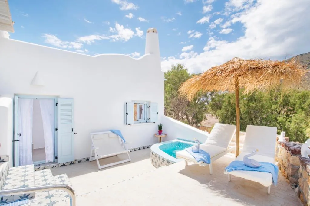 VILLA LUXURY Room, Starlight Luxury Seaside Villa & Suites, Santorini