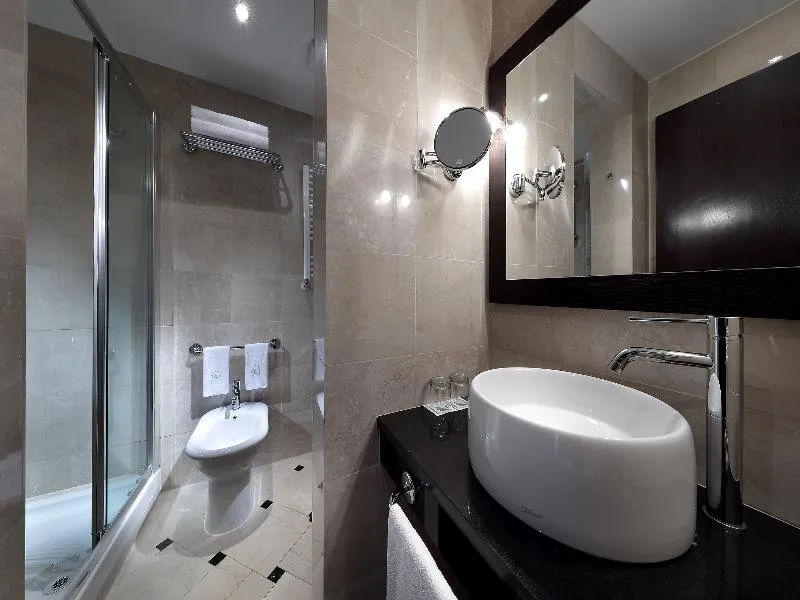 TRIPLE STANDARD Room, Exe International Palace, Rome
