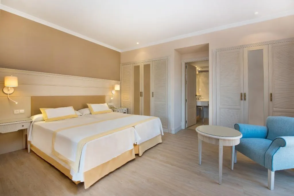 JUNIOR SUITE CAPACITY 1 Room, Iberostar Waves Málaga Playa, Costa Del Sol