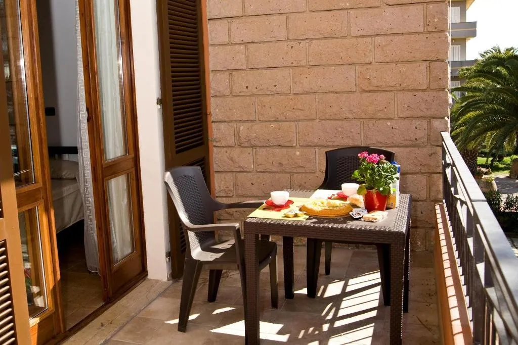 General view, Villa Marogna Rooms And Breakfast, Alghero