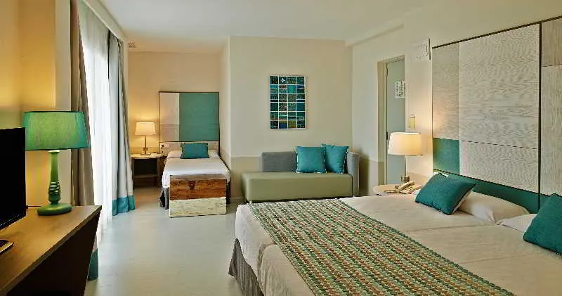 Room, Allsun Lux De Mar, Majorca