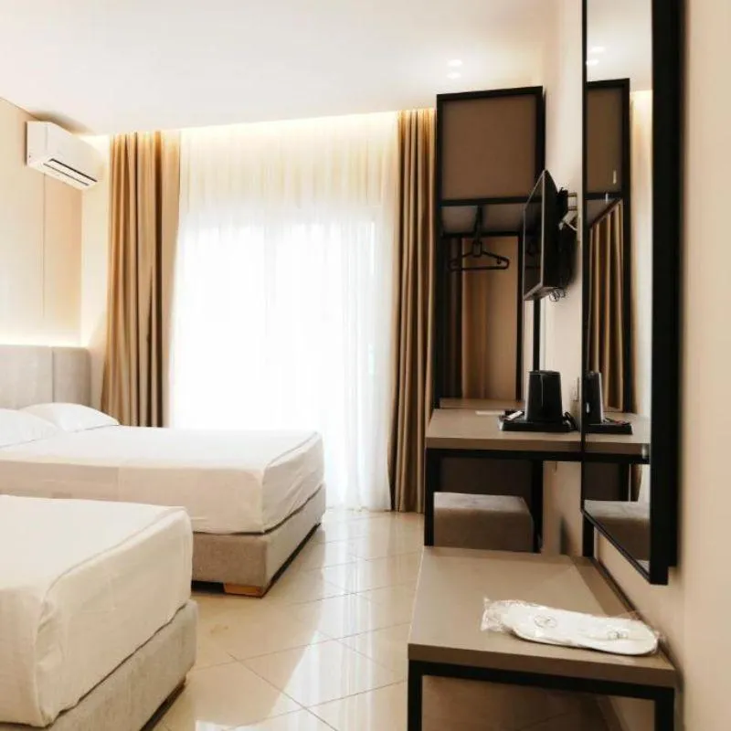 TRIPLE DELUXE SEA VIEW Room, Mediterrane, Southern Albania
