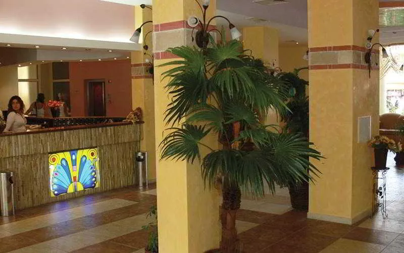 Lobby, Yavor Palace, Bourgas
