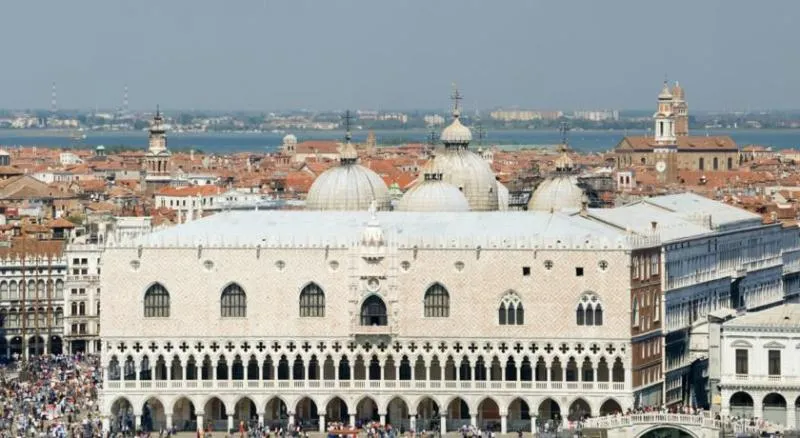 General view, Lanterna Di Marco Polo, Venice