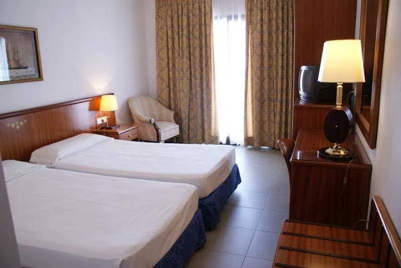 Room, Hostal Vila del Mar, Costa Brava