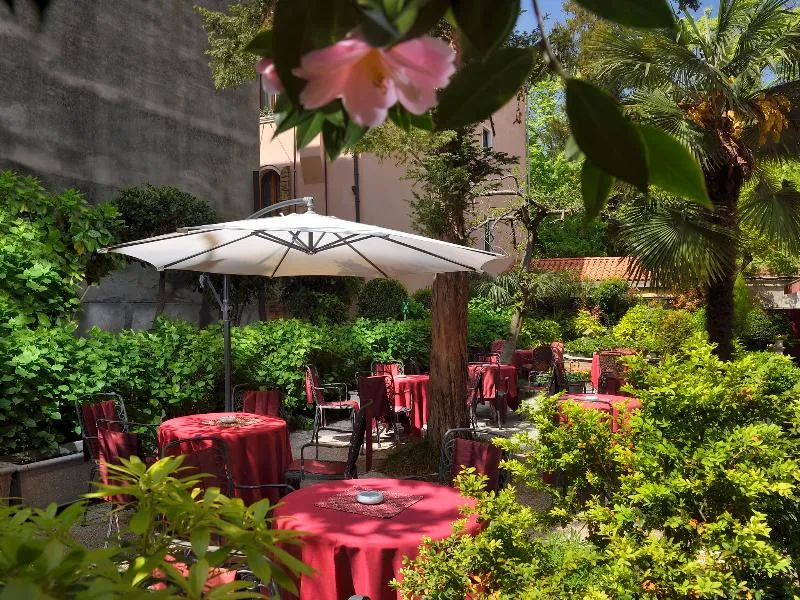 Terrace, Amadeus, Venice