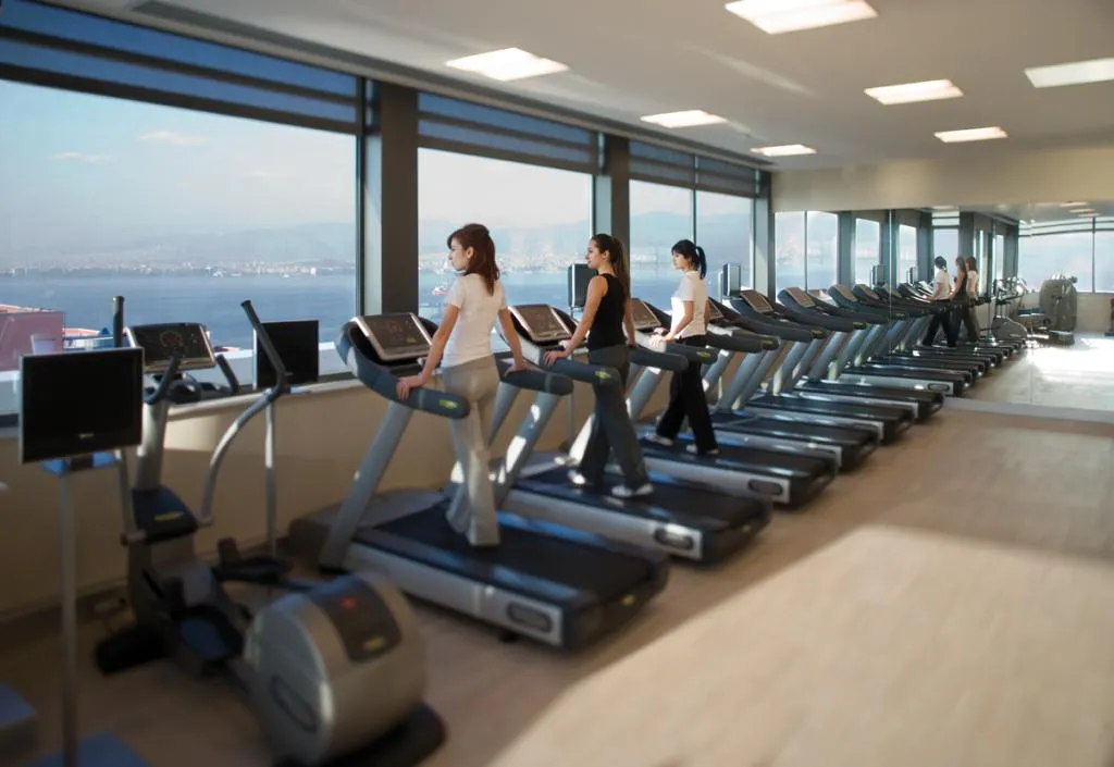 Sports and Entertainment, Mövenpick Izmir, Izmir