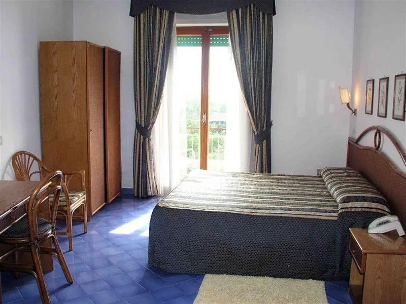 Room, Girasole Hotel, Naples