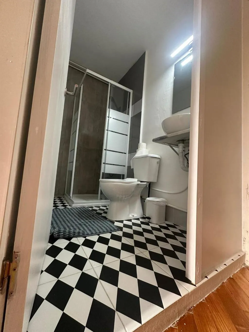 General view, O2 Hostel, Porto