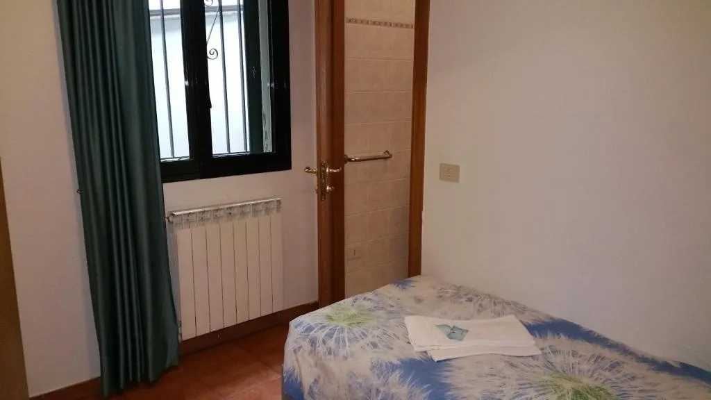 SINGLE STANDARD Room, Albergo Sonia, Florence