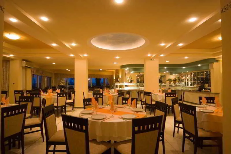 Restaurant, Potamaki Beach Hotel, Corfu