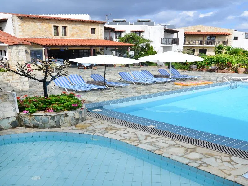 Pool, Ledra Maleme, Crete