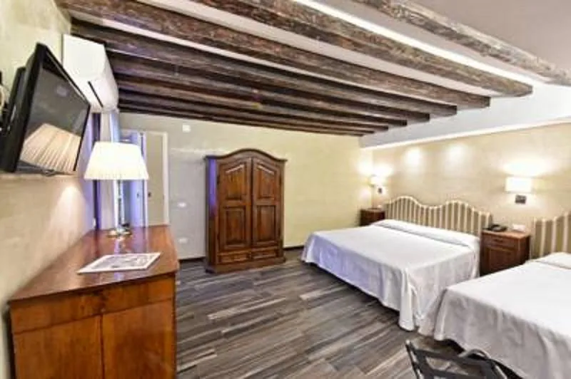 QUADRUPLE STANDARD Room, Hotel Villa Rosa, Venice