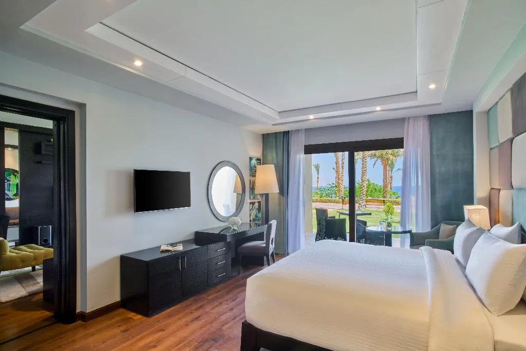 Room, Grand Rotana Resort & Spa, Red Sea Riviera