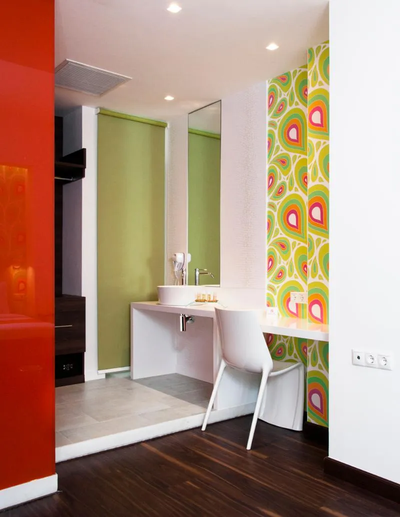 Double or Twin STANDARD Room, Amazon Hotel, Athens