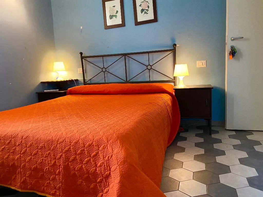 Double or Twin STANDARD Room, Palazzo Panzani, Florence