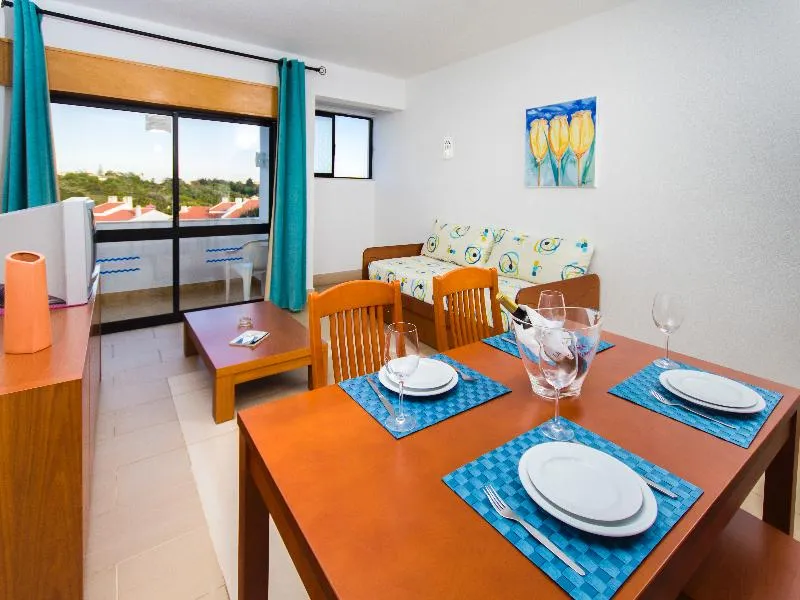 APARTMENT POOL VIEW ONE BEDROOM Room, Choro Mar, Algarve