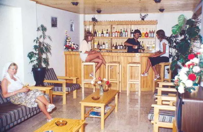 Bar, Eleonora, Cyprus