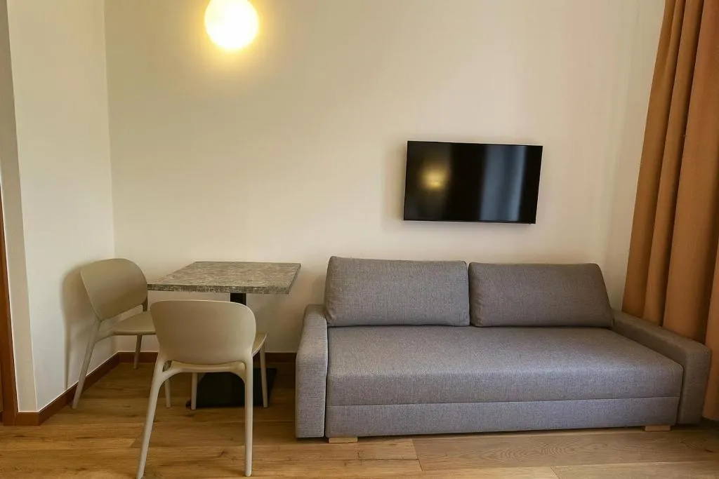 APARTMENT DELUXE Room, Design Merrion Hotel, Prague