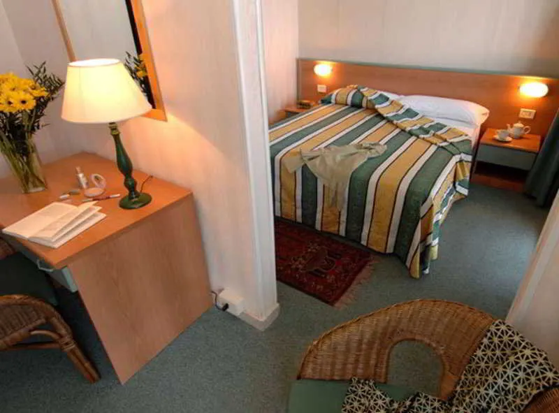 TRIPLE STANDARD Room, Eden Riviera, Catania