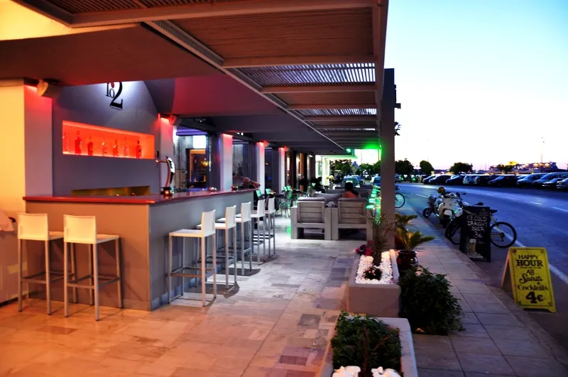Bar, Zephyros, Kos