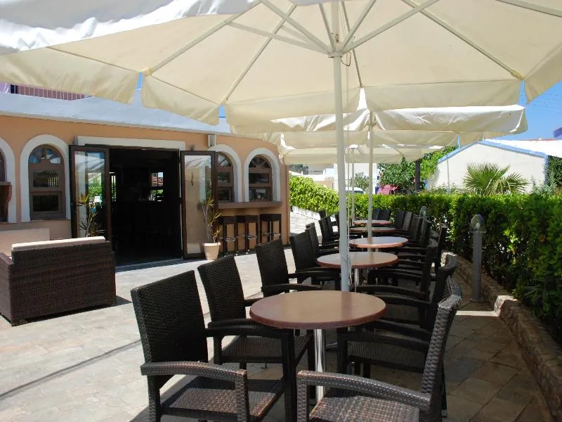 Bar, Sea Bird, Corfu