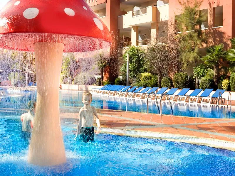 Pool, H10 Mediterranean Village, Costa Dorada