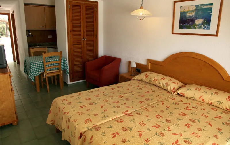 Room, Costamar II Estudios, Ibiza