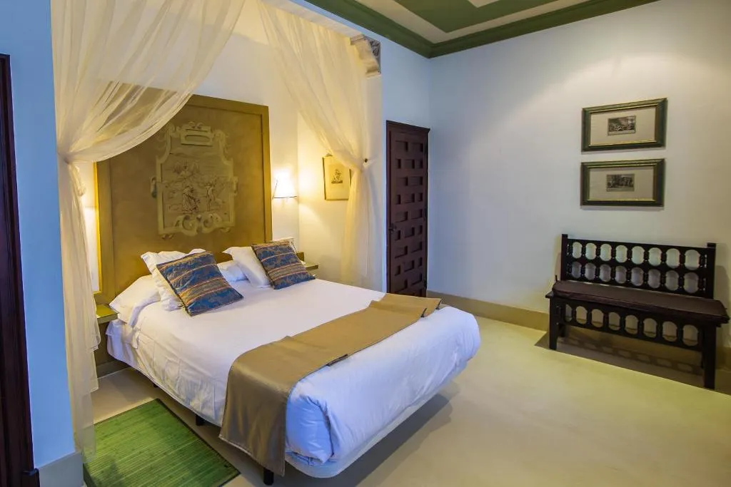 DOUBLE STANDARD Room, Hacienda del Cardenal, Madrid