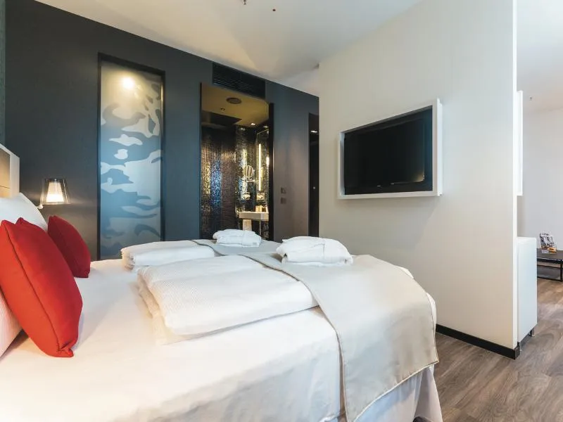 JUNIOR SUITE STANDARD Room, Hotel Riu Plaza Berlin, Berlin
