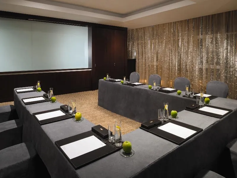 Conferences, Movenpick Hotel Jumeirah Lakes Towers, Dubai