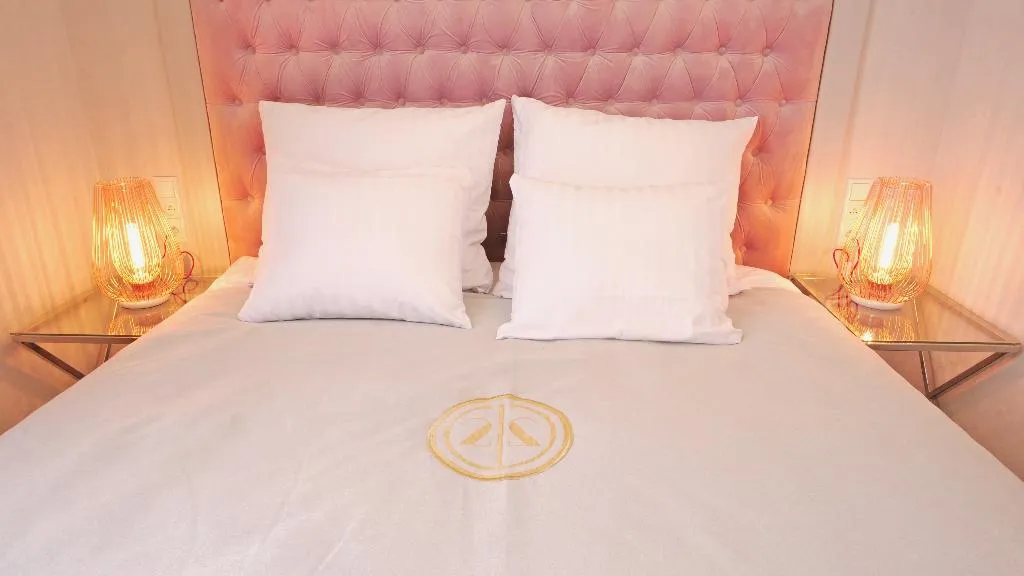 DOUBLE STANDARD Room, Szewska 22 Boutique, Krakow