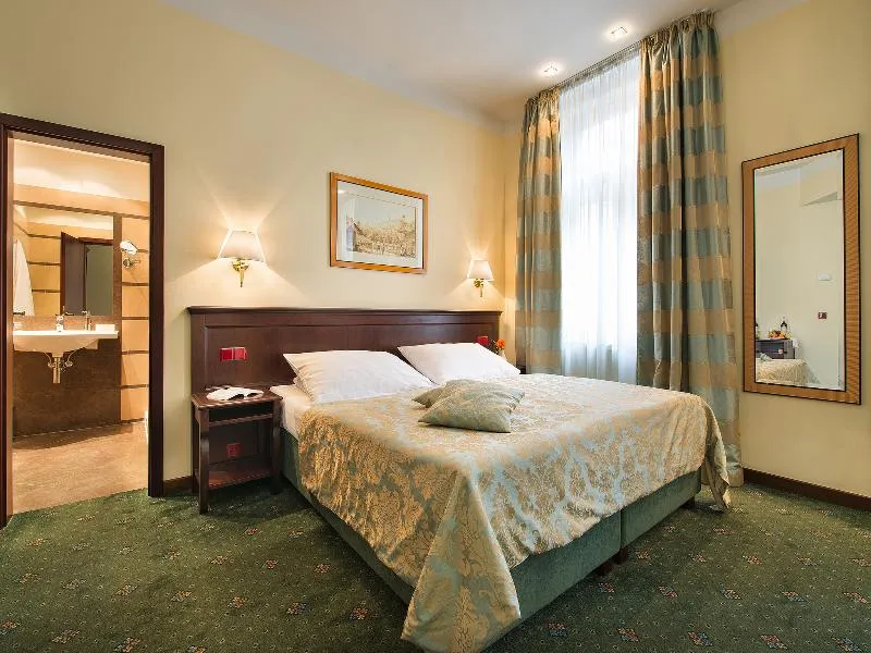 Double or Twin STANDARD Room, EA Hotel DownTown, Prague