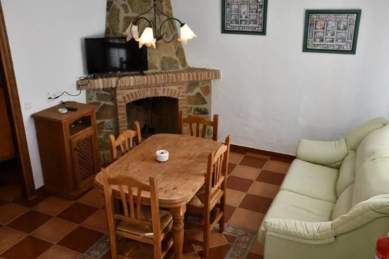 APARTMENT CAPACITY 6 THREE BEDROOM Room, Apartamentos Rurales Mirador de Jubrique, Costa Del Sol