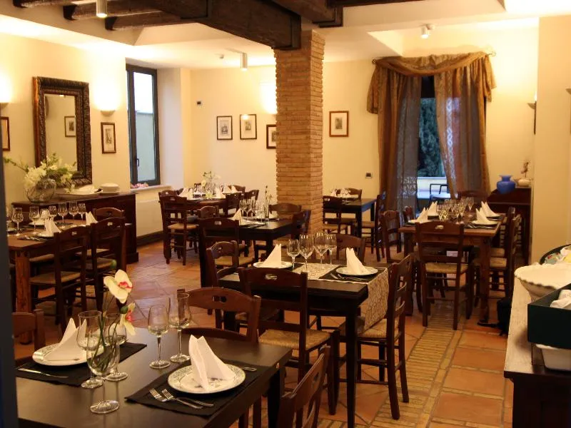 Restaurant, Green Hotel Poggio Regillo, Rome