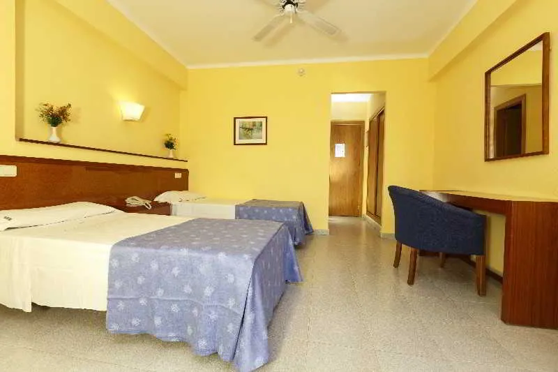Double or Twin STANDARD Room, Golf Beach, Majorca