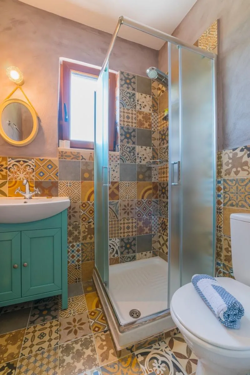 TRIPLE LUXURY Room, Aravanes Mountain Resort & Eco Cuisine, Crete