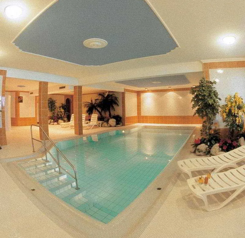Pool, Antonius, Salzburg
