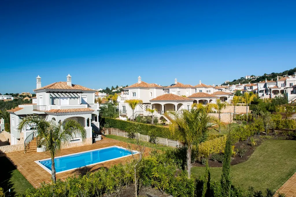 VILLA FIVE BEDROOMS WITH PRIVATE POOL Room, The Crest, Algarve