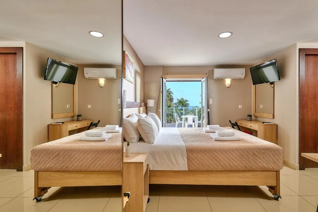 STUDIO DELUXE ONE BED Room, Dorian, Crete