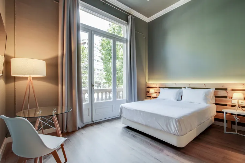 DOUBLE WITH BALCONY Room, Principal, B&B, Barcelona