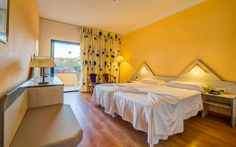Double or Twin STANDARD Room, SBH Fuerteventura Playa, Fuerteventura