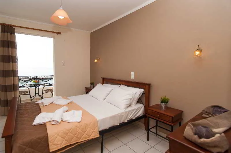 Room, Castello Apartments, Crete