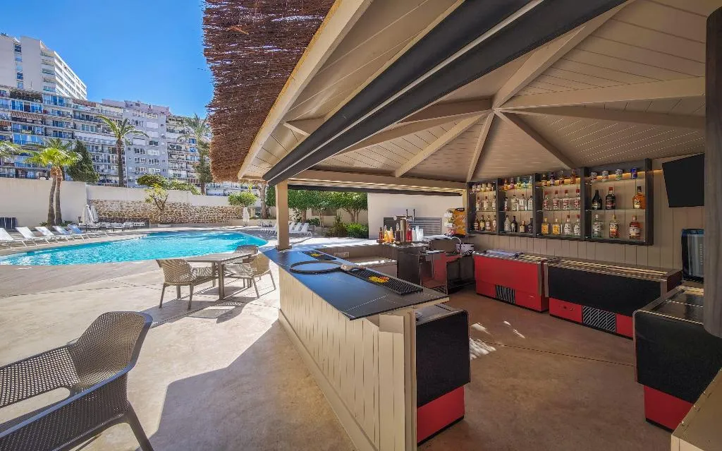 Restaurant, Halley Hotel & Apartments Affiliated by Meliá, Costa Blanca