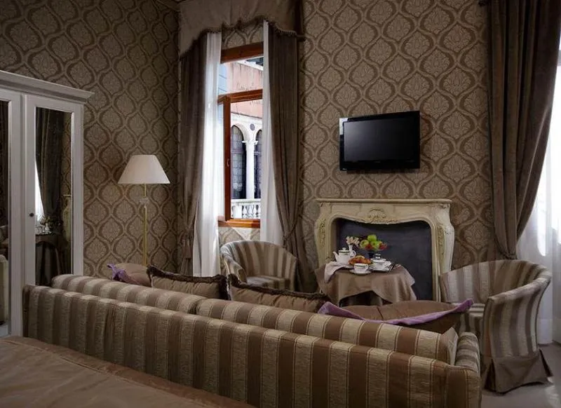 DOUBLE ANNEX Room, Ca' dei Conti, Venice